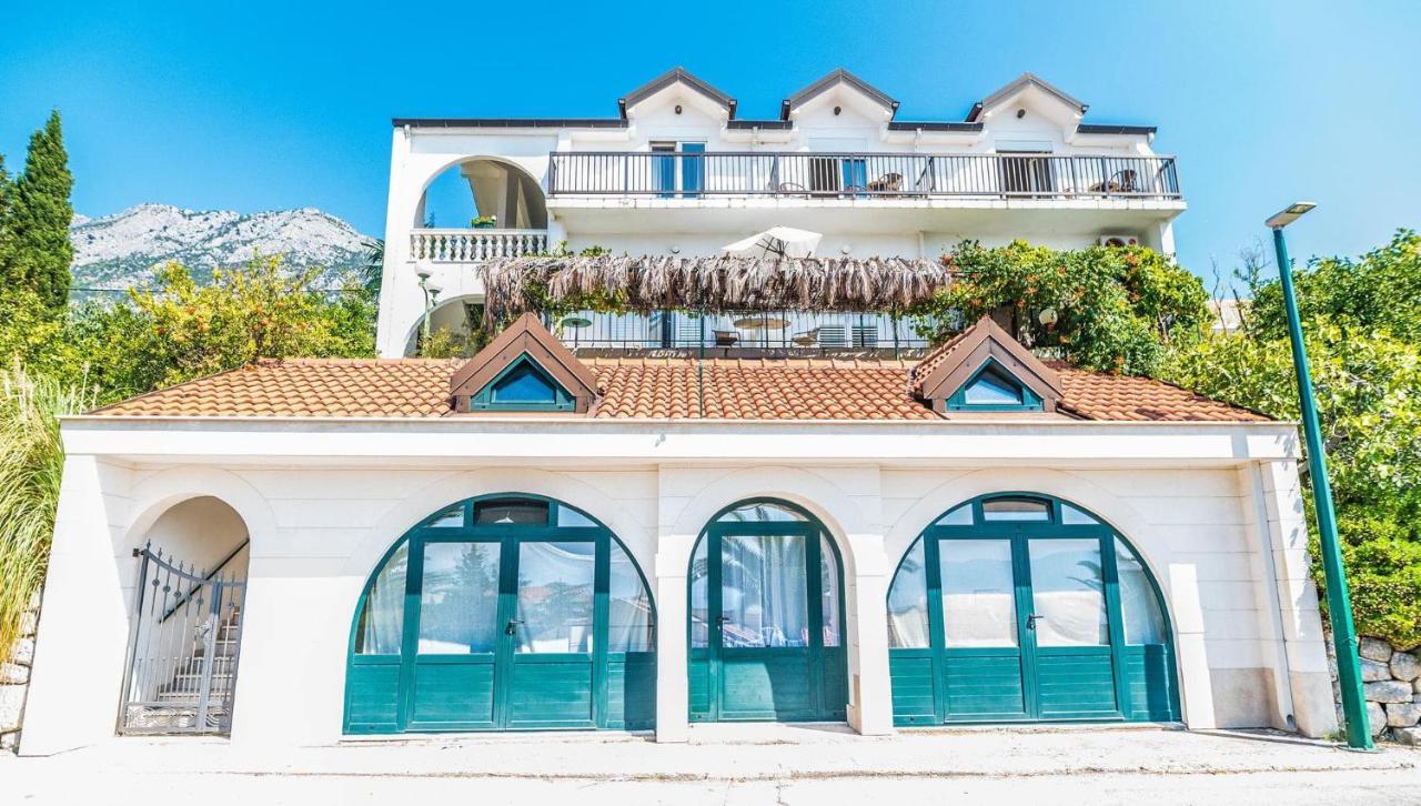 Apartmani Gradac グラダツ エクステリア 写真